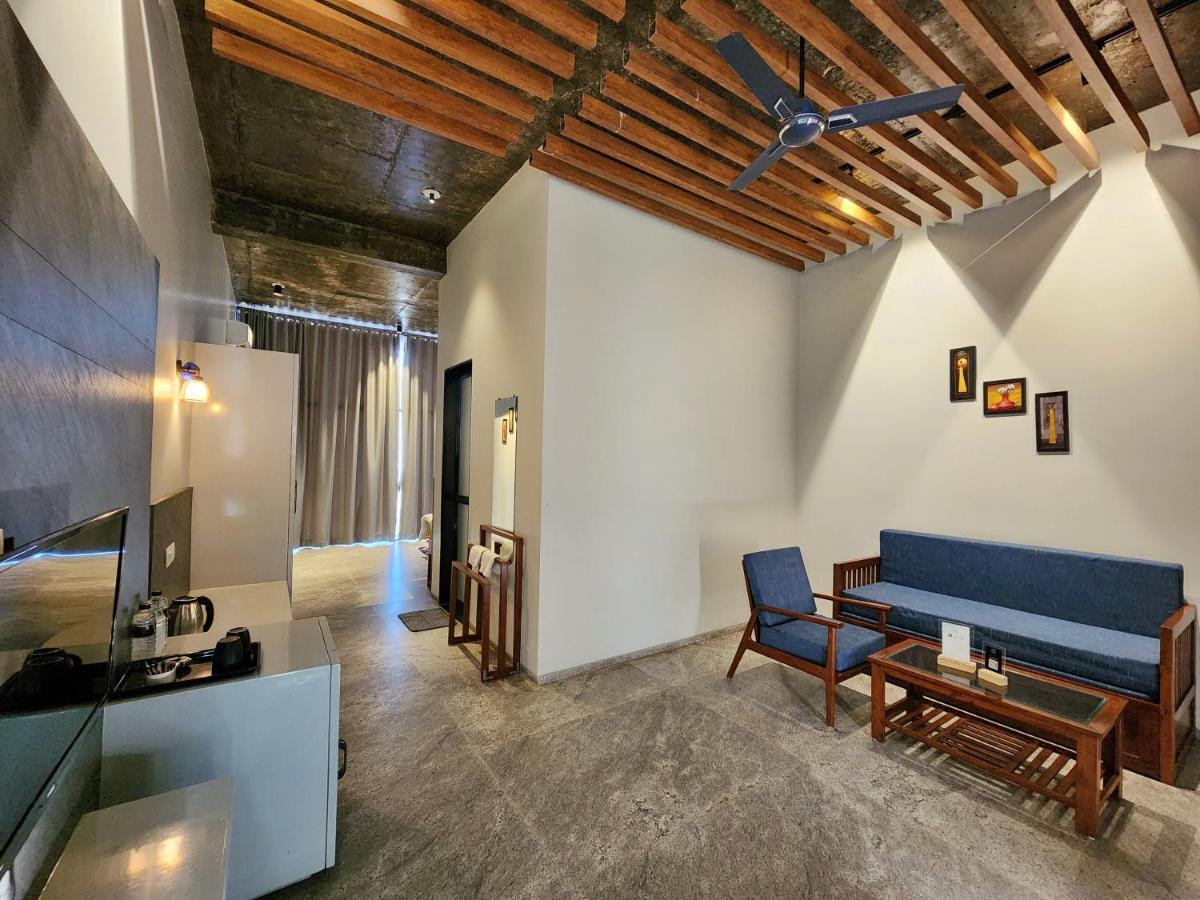 Wabi Sabi Resort, Igatpuri Bagian luar foto