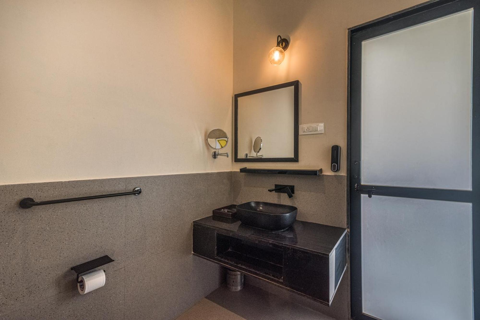 Wabi Sabi Resort, Igatpuri Bagian luar foto