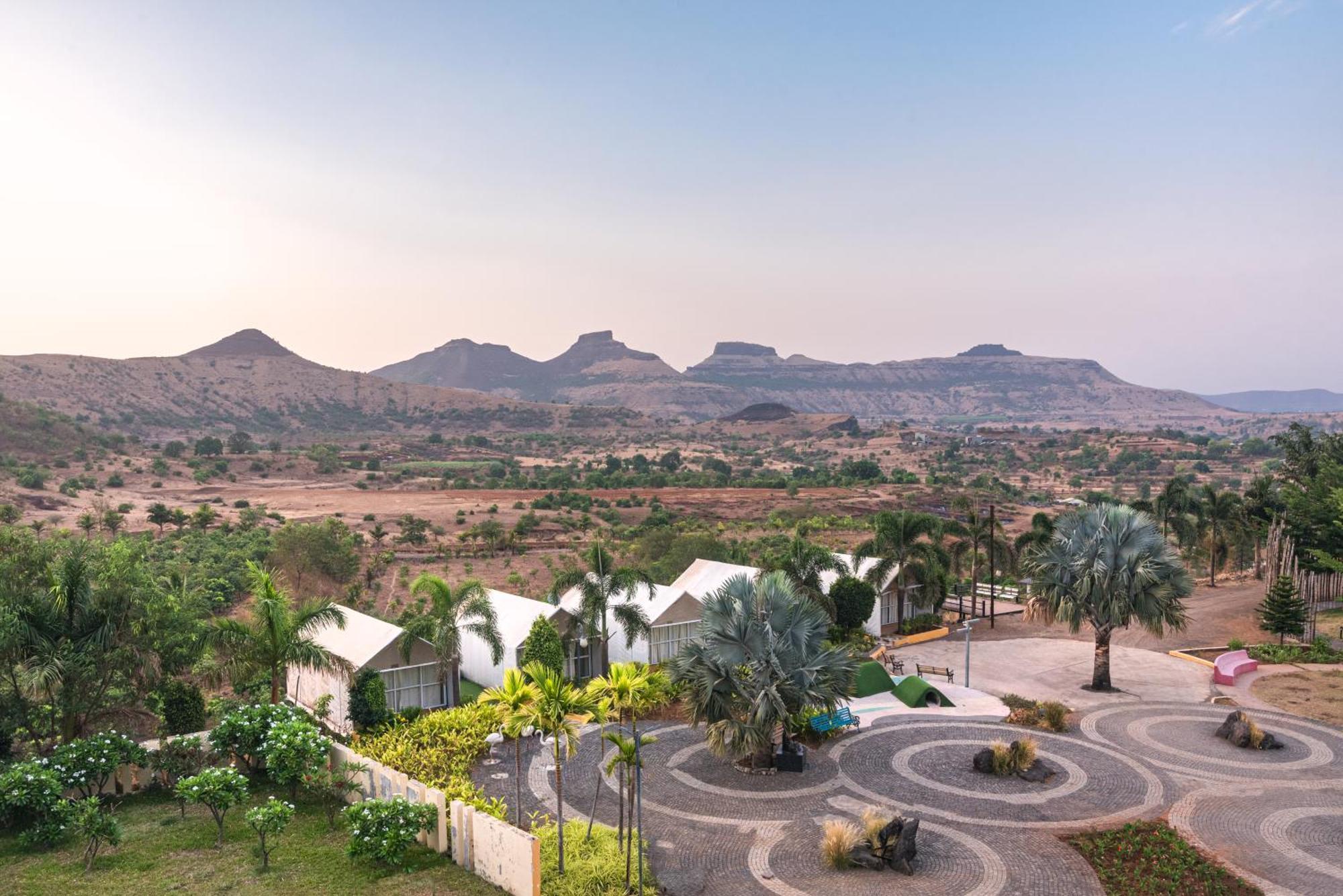 Wabi Sabi Resort, Igatpuri Bagian luar foto