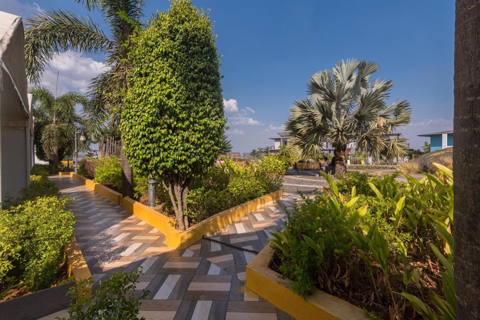 Wabi Sabi Resort, Igatpuri Bagian luar foto